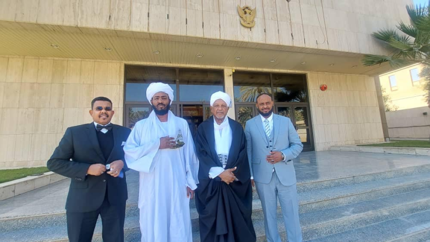 وزير الشؤون الدينية والأوقاف يلتقي بسفير السودان بالمملكة العربية السعودية - الرياض